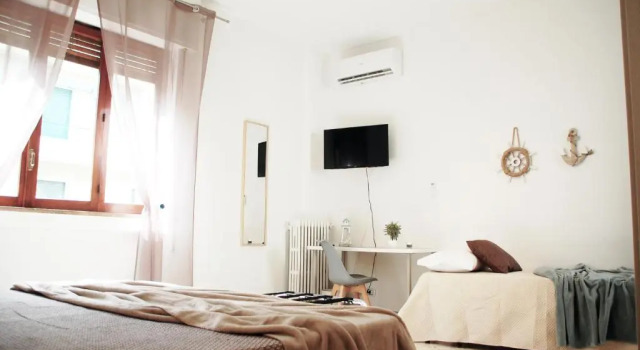 Трёхместный номер BARI ROOMS Central Station