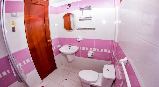 Standaard Driepersoonskamer Sonnenthal Bed & Breakfast Cusco
