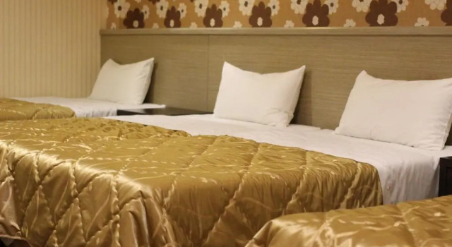 Четырёхместный номер Superior Home Full Hotel