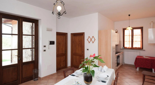 Lovely Farmhouse in Umbria with Swimming Pool, Varaa Hotelli Lisciano Niccone 