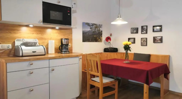 Haus Erika 1911 - Wetterstein, Reservar Hotel Hotéis em Garmisch-Partenkirchen com estacionamento, perto de Wankbahn, Estacionamento
