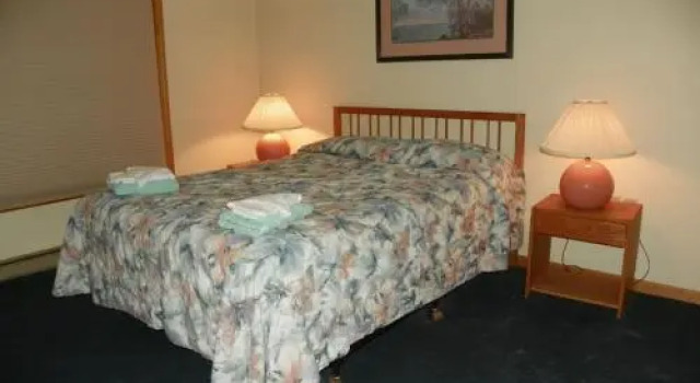 Deer Park 246, North Woodstock