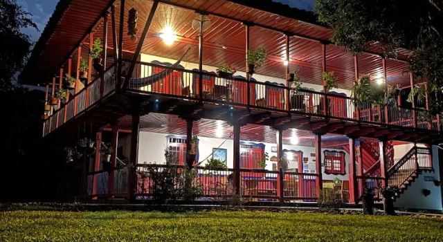 Finca Cafetera El Balso, Rezervați Hotel La Tebaida 
