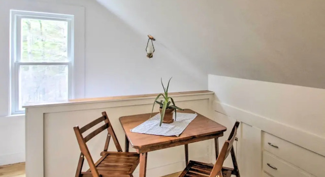 Коттедж Picturesque Retreat on 1 Acre w/ Gas Grill!