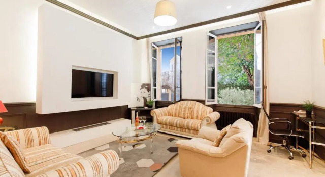 Апартаменты с 3 комнатами AC-Free Parking - Contemporary 4 Bedroom Villa Apartment