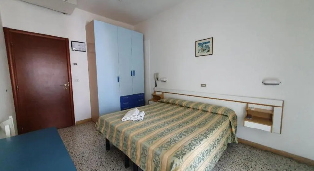 Четырёхместный номер Comfort Hotel Moresco Riccione - Piscina Beach Village
