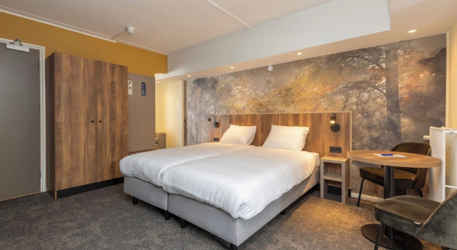 Полулюкс Fletcher Hotel Restaurant Erica