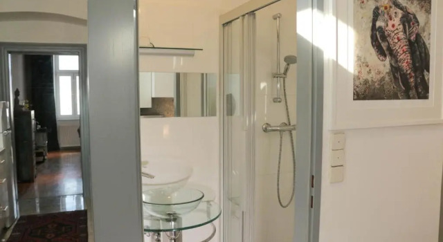 Апартаменты Charming Apartment: only 10 Minutes to the Center