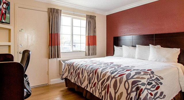 Номер Superior Red Roof Inn & Suites Monterey