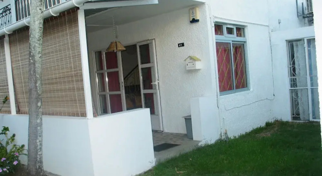 House in Quiet Residence, Забронировать Дом для отпуска Бейн-Боф Северное побережье Маврикия, рядом с Пляж Bain Boeuf