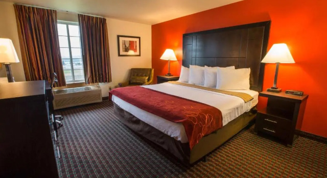 Номер Standard Bridgeway Inn & Suites - Portland Airport