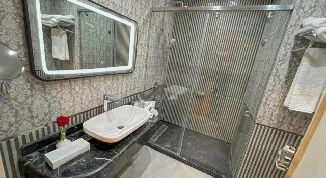 Двухместный номер Standard Helnan Palace Hotel