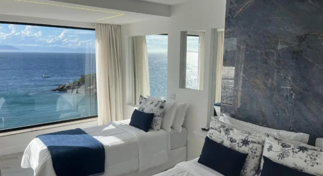 Люкс Presidential с видом на море Colonna Park Hotel
