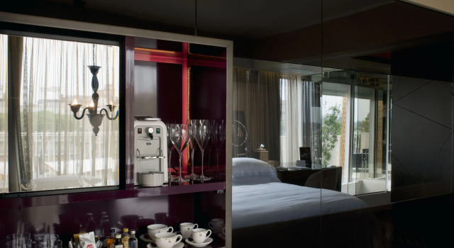 LHotel