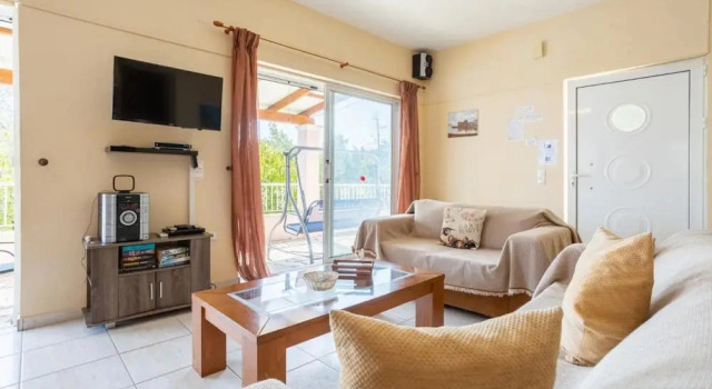 Коттедж с балконом Villa Petros Large Private Pool Walk to Beach Sea Views A C Wifi Car Not Required - 180