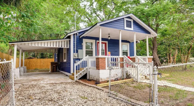 Коттедж 1 Mi to Ocala Dtwn Square: Home w/ Yard!