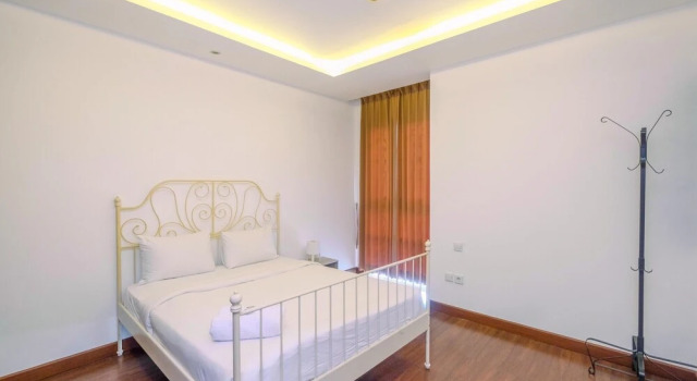 Elegant 2BR with Study Room Essence Dharmawangsa Apartment