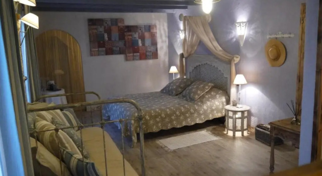 Люкс Deluxe Chambres dHôtes Domaine de Beunes