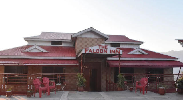 Hotel Falcon Inn, Rezerwuj Hotel Hotele w Punjab Region z parkingiem, Parking