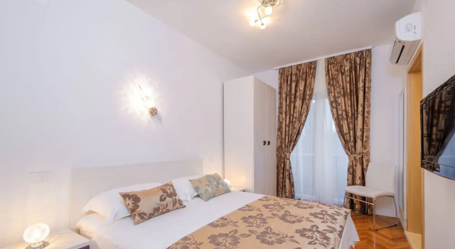 Двухместный номер Standard с балконом и с красивым видом из окна Apartments Žuvela