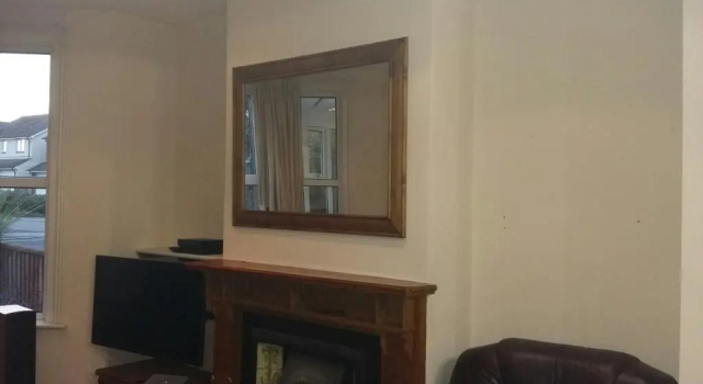 Luxurious very spacious one bedroom flat, Забронировать Отель Отели Дорсет с парковкой, Парковка