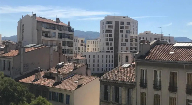Très bel appartement T3 proche place Castellane avec vue et 2 chambres