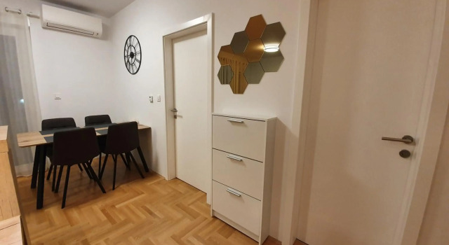 Apartman Luka Zagreb, Đặt Căn hộ Luka Zapresic