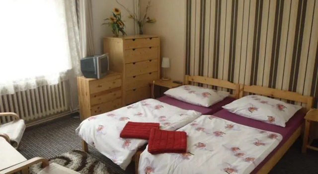 Hotel Green House, Забронировать Отель Отели Czech central mountains 3 звезды, 3*