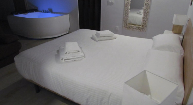 Allo Apartments Plateros Centro