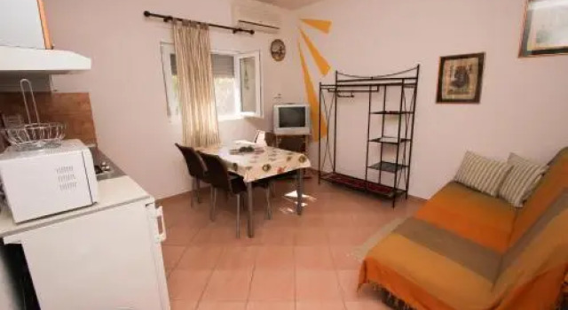 Apartments Antonie, Prenota Appartamento Hotel a Kvarner con parcheggio, Parcheggio