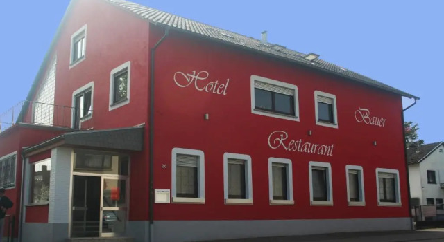 Hotelrestaurant Bauer, Забронировать Отель Зандхаузен Rhein-Neckar