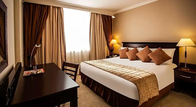 Двухместный люкс Garden Court Kimberley