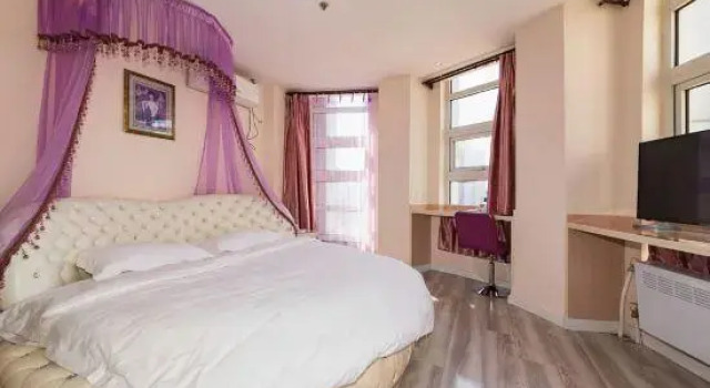 Super 8 by Wyndham Tangshan Qianan Passengers Terminal, Book Hotel Qianan Hebei