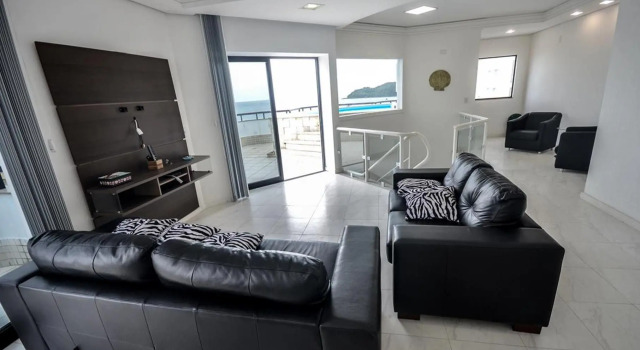 1060   Cobertura Duplex Com Linda Vista Para O Mar