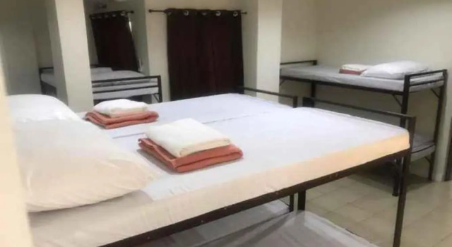 Семейный номер Standard One Terence Residences Pasay near MOA