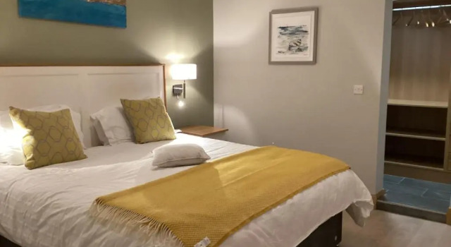 Quayside luxury apartment