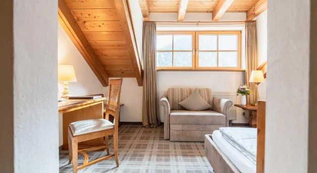 Номер Standard Hotel Blaue Gams ***S