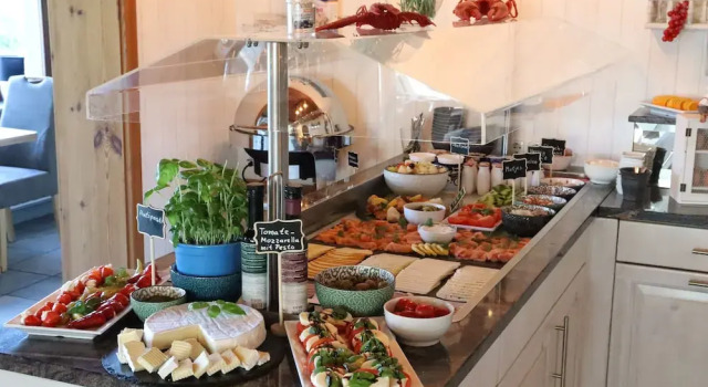 Hotel Villa Sonneck-Adults Only, Забронировать Отель Отели Санкт-Петер-Ординг с завтраком, рядом с Музей Nationalparkhaus, Завтраки