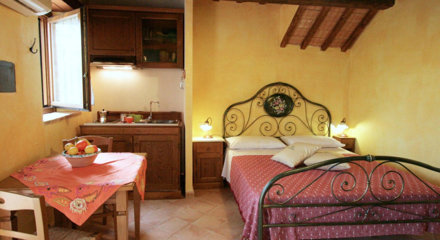 Holiday Home in Pontano With Garden, Book Feriehus Villaer i Romagna, Villa