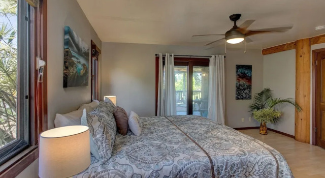Hale Anuenue Nuku - The Rainbows End 3 Bedroom Home by RedAwning, Boek Hotel Hawaiian Paradise Park 