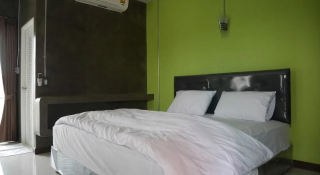 Двухместный номер Deluxe с балконом Green Garden Place