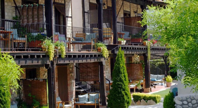 El Canchal de la Gallina, Prenota Hotel Hervás 