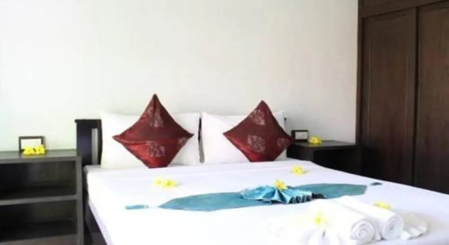 Номер Standard с балконом и рядом с пляжем Khanom Sunrise Beach Hotel