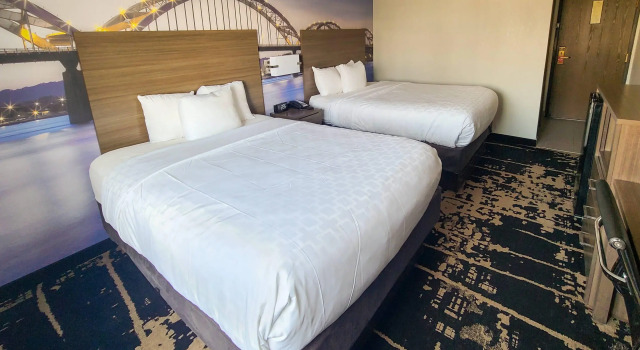 Четырёхместный номер Standard Clarion Pointe Bettendorf - Quad Cities