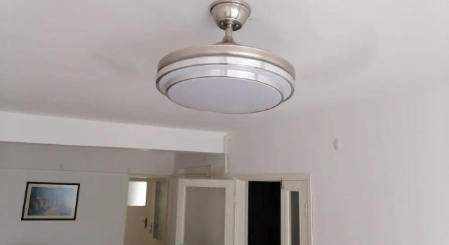 Charming 3-bedroom Apartment in the Heart of Kadıköy, Varaa Huoneisto Hotellit Marmara-alue pysäköinnillä, Pysäköinti