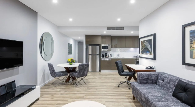Meriton Suites Mascot Central, Забронировать Отель Отели Маскота 5 звезд, 5*