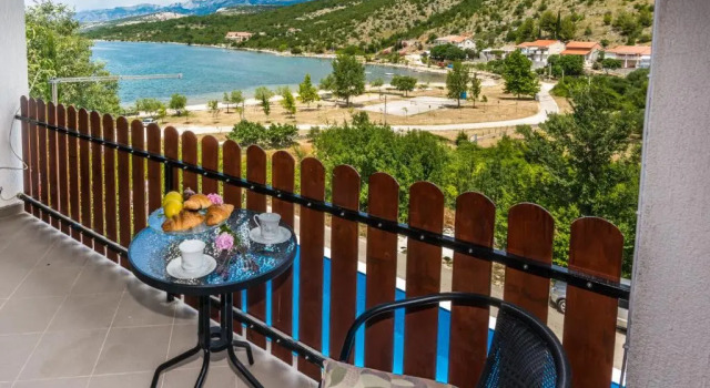 Vacation Home Uni, Забронировать Отель Крушево Задарская жупания