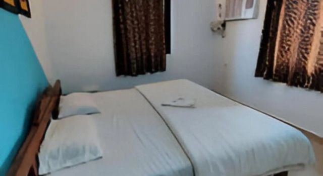 PALM 1BHK APARTMENT BY RONNE's, Prenota Appartamento Nerul 