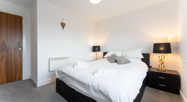 Beautiful Apartment Worcester - Amazing Location Parking, Забронировать Апартаменты/квартира Апартаменты Вустер, рядом с Herefordshire &amp; Worcestershire Chamber of Commerce, Апартаменты/квартира