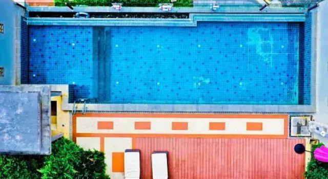 Jiamu  Villa  in  Fuxian  Lake, Prenota Villa Hotel a Yunnan con parcheggio, Parcheggio